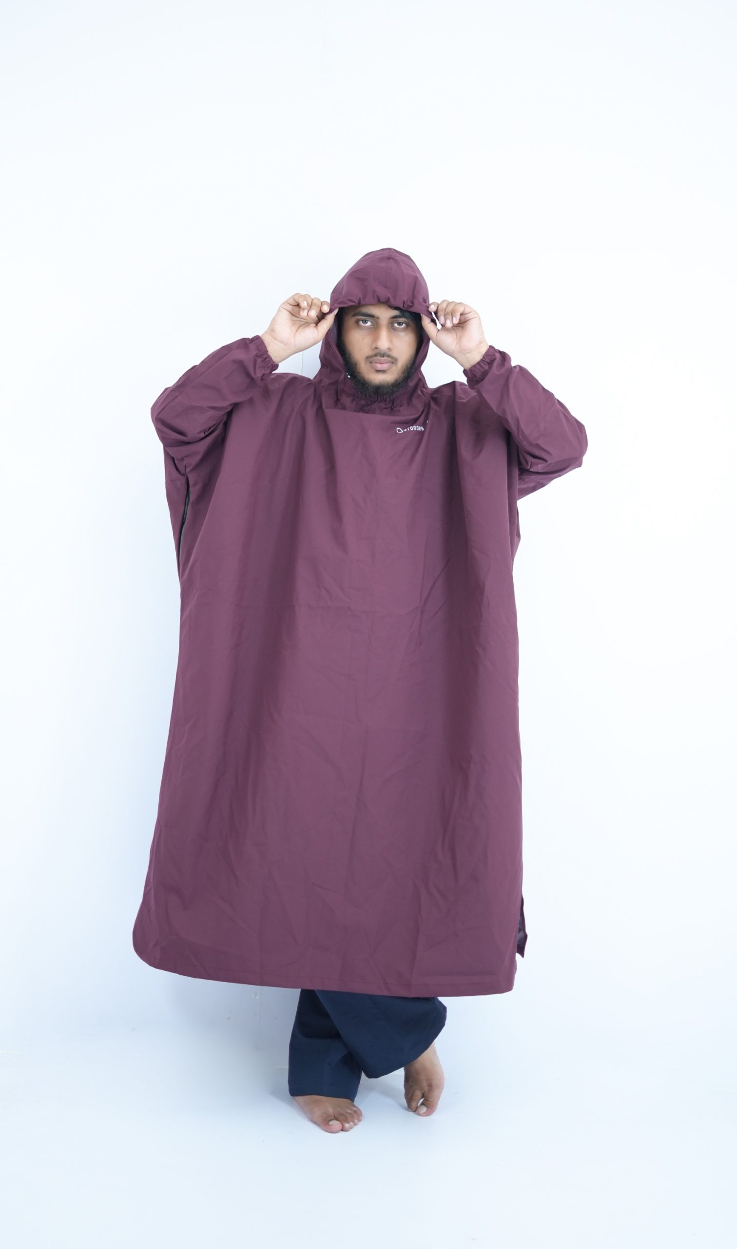 Outdoors BD Hybrid Sleeve Rain Poncho – Ultra-Compact & Waterproof - Image 6